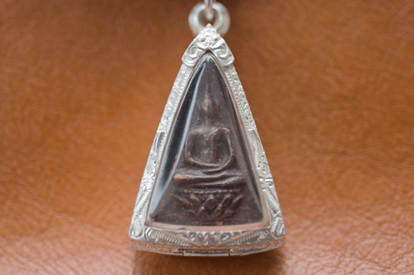 amuleto de campana de la suerte